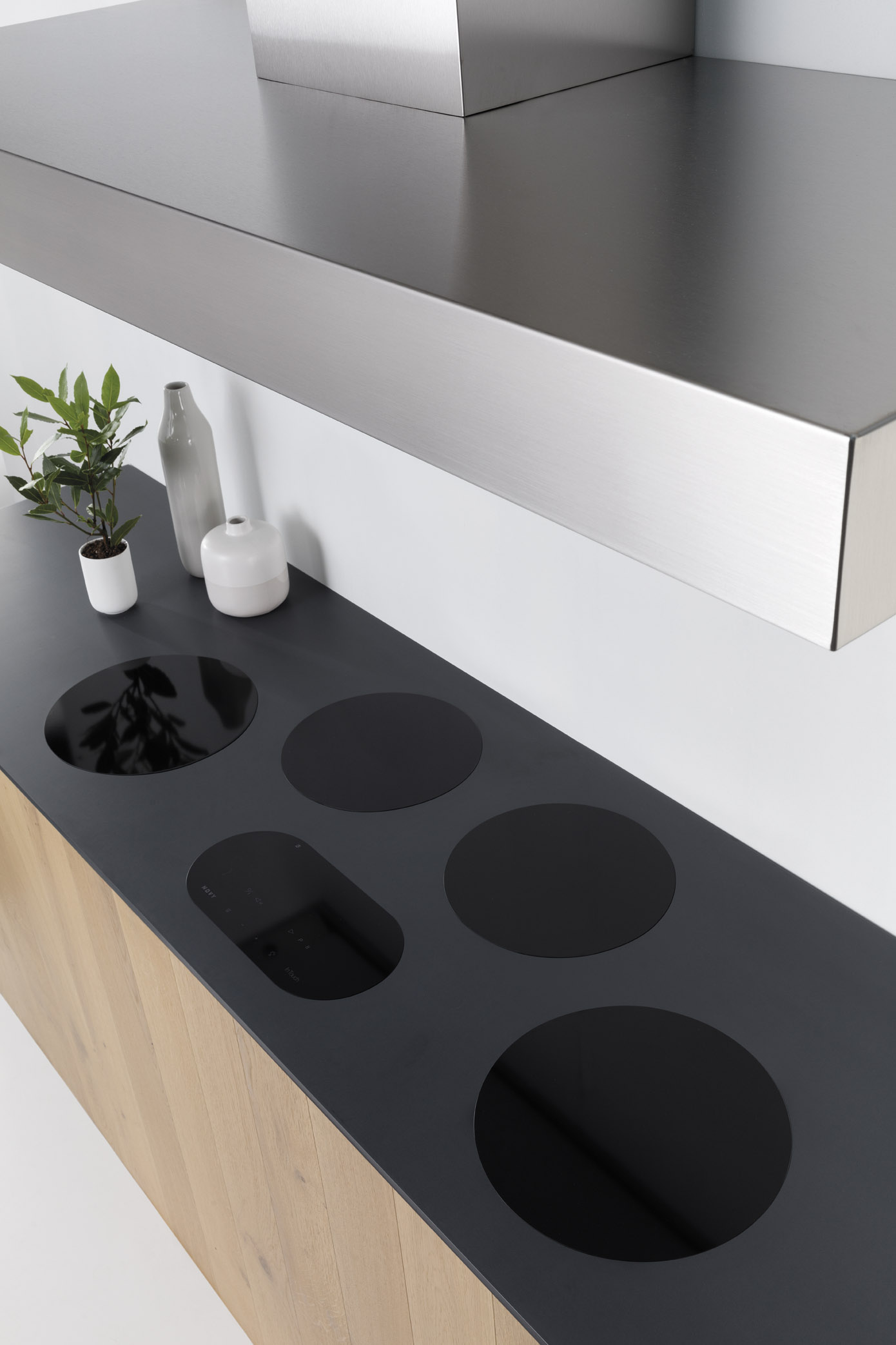 Induction Novy Multizone 1790 - Novy